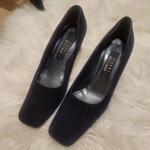 Stuart weitzman suede heels size 7
